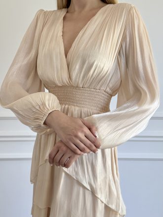 Elegantné ženské šaty